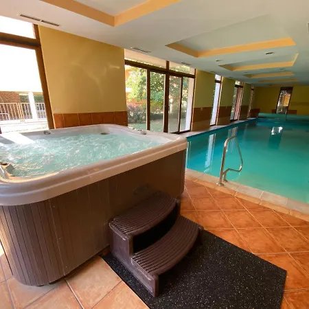 Dorina Wellness Apartment Siofok