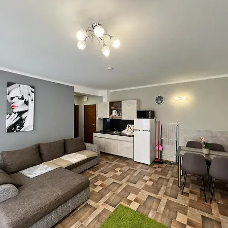 Dorina Wellness Appartamento Siófok